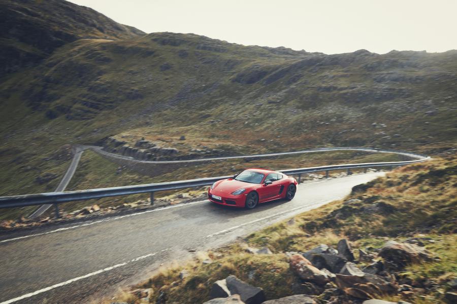  Porsche 718 Cayman T (982C) 2019 года  (WW) (фото 6 из 73)